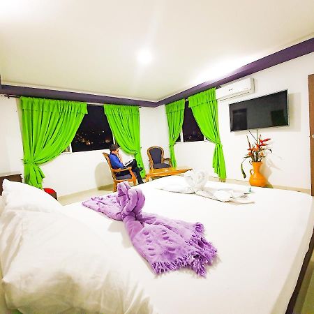 Hostal La Mercedes Street Cali Esterno foto