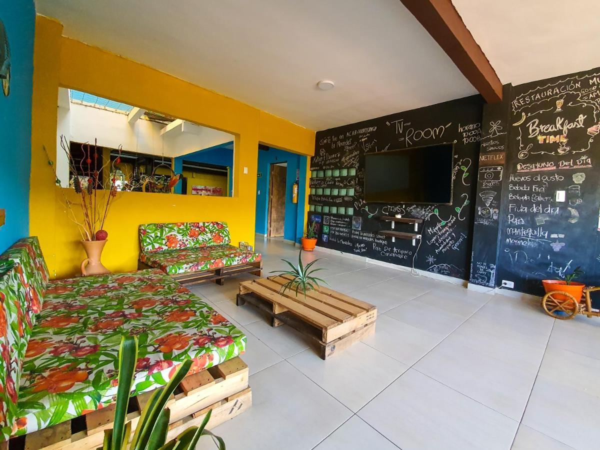 Hostal La Mercedes Street Cali Esterno foto